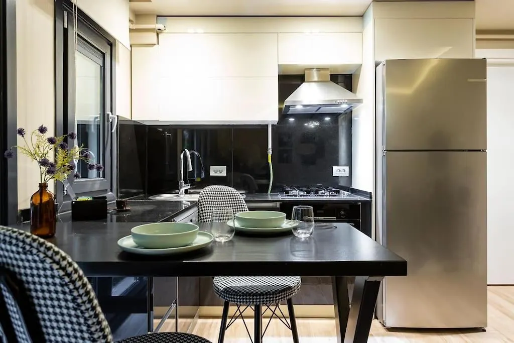 Апартаменты Dom House - New Residence 1+1 In Taksim Стамбул Турция